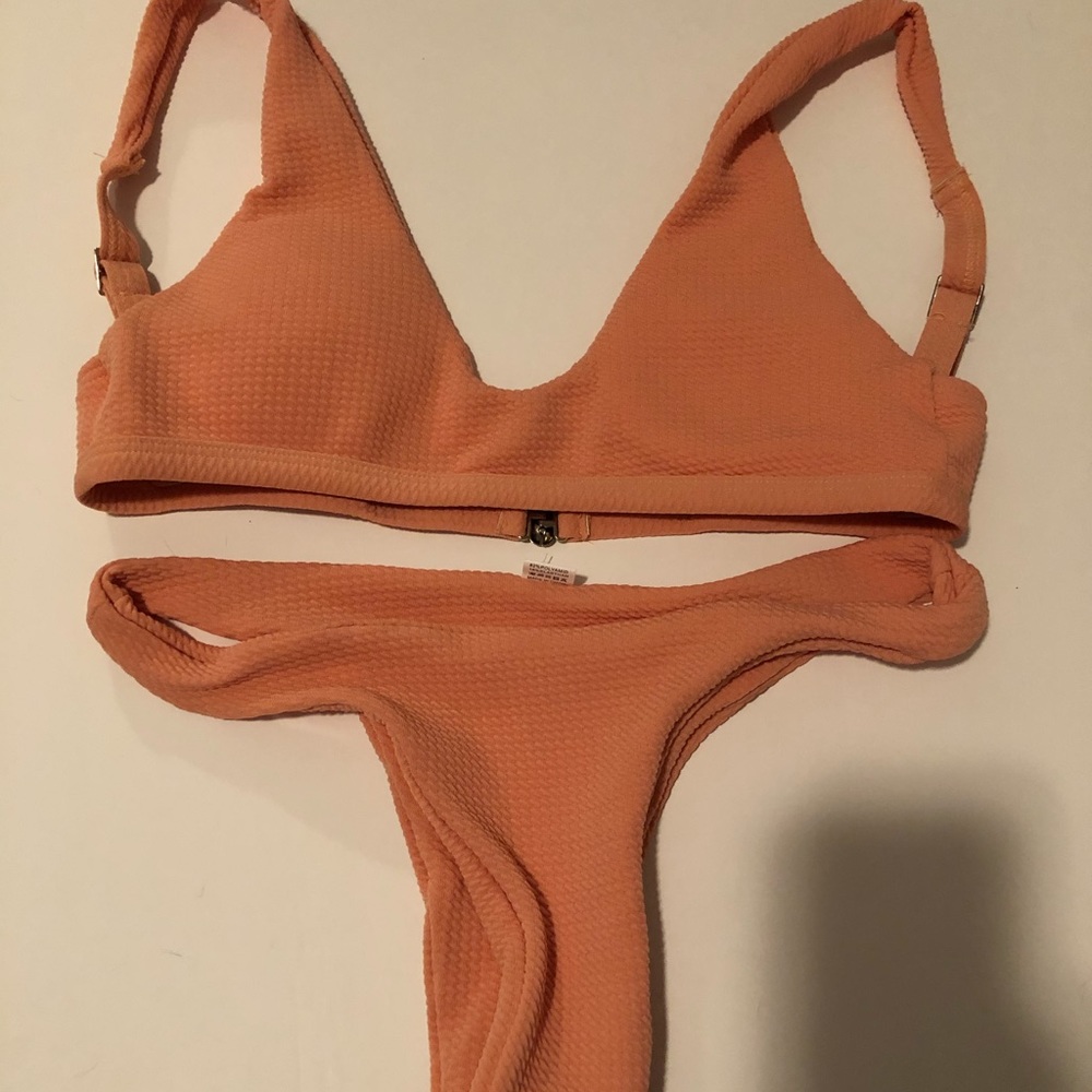 High waisted bikini